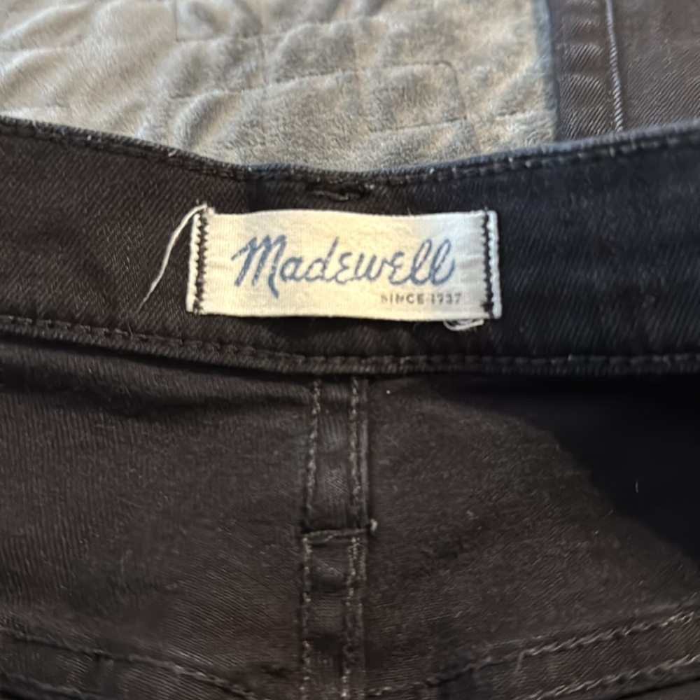 Madewell Womans Trendy Black Fleamarket Flare Jean - Picture 5 of 12